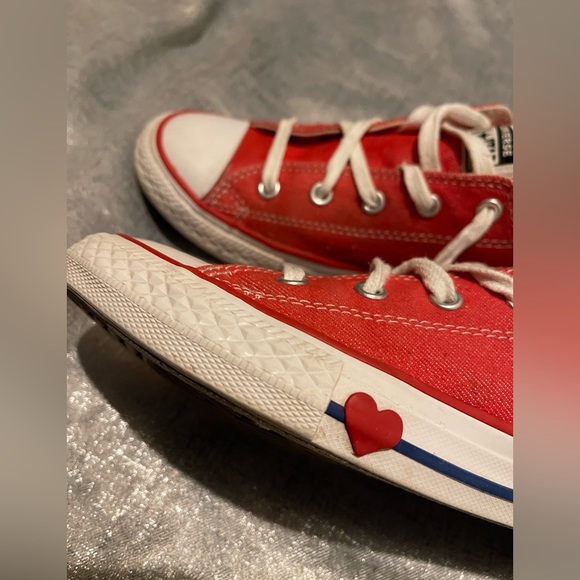 Rare Red Heart Converse size 3Y - Picture 8 of 13